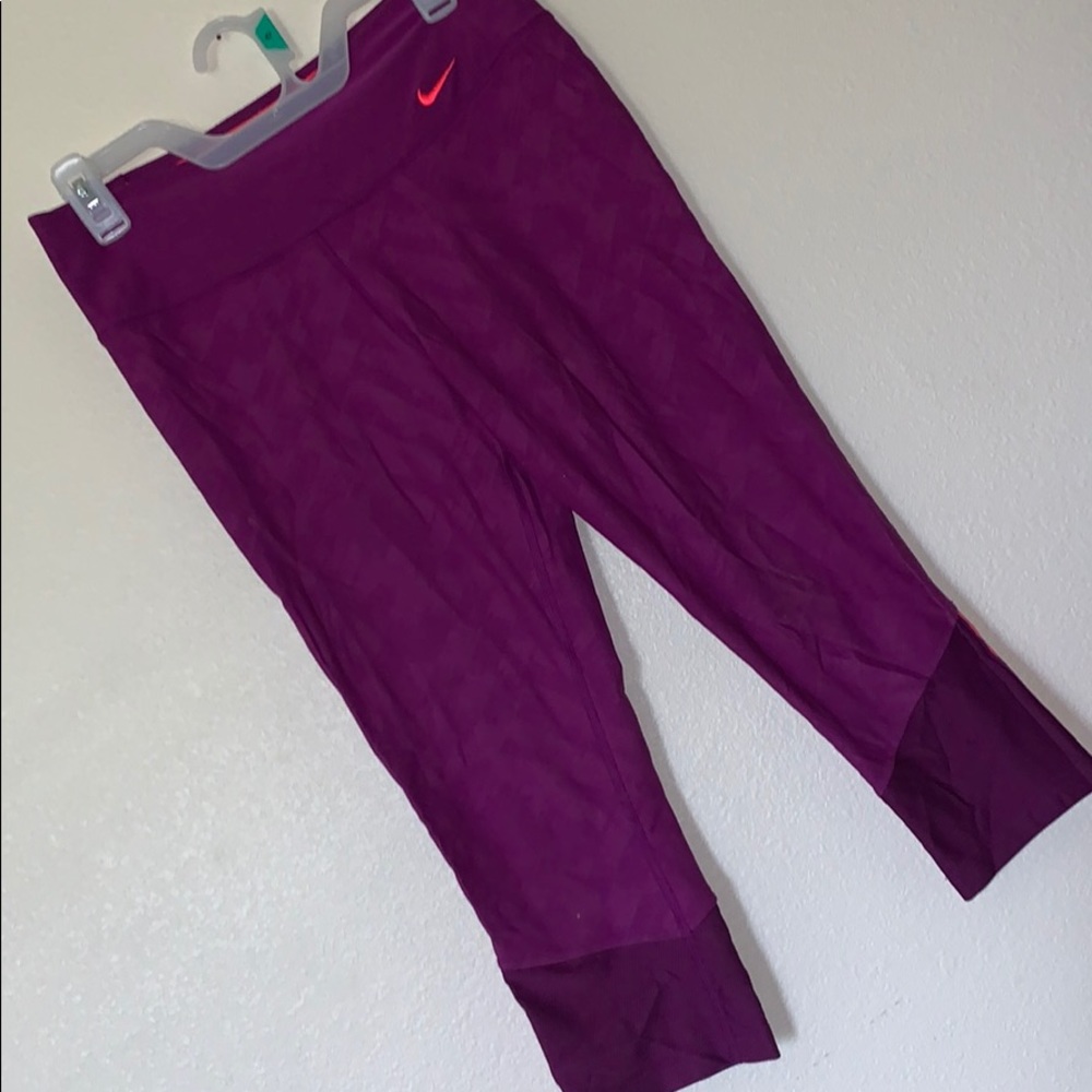 Nike crop yoga pants